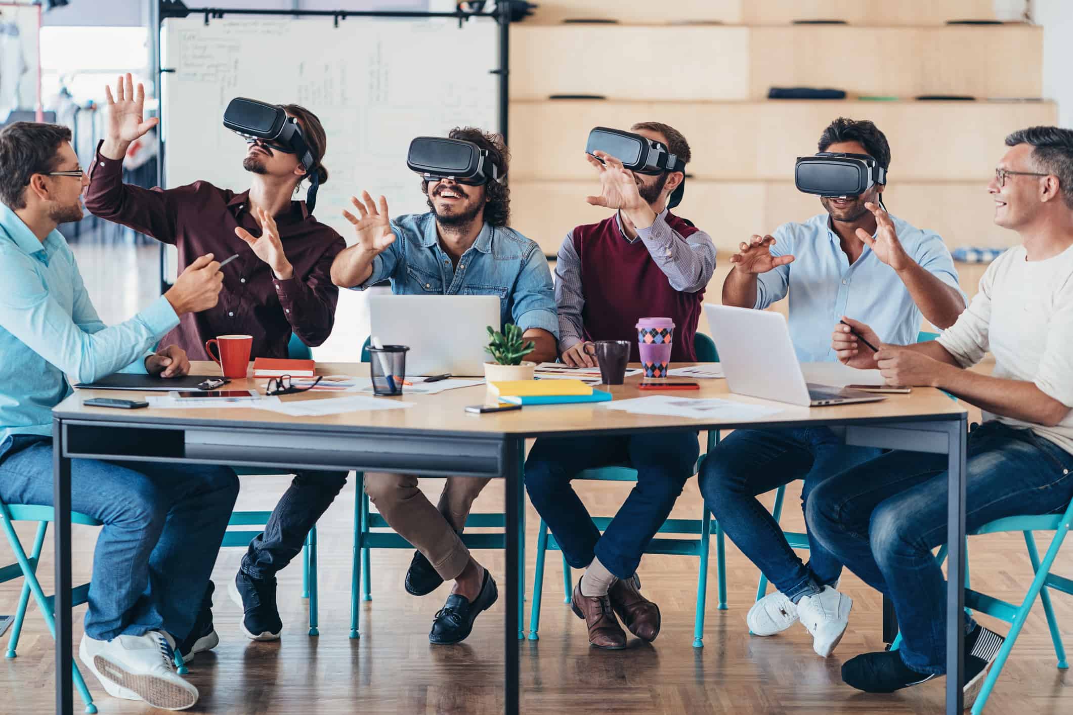 Virtual Reality for collaborative work
