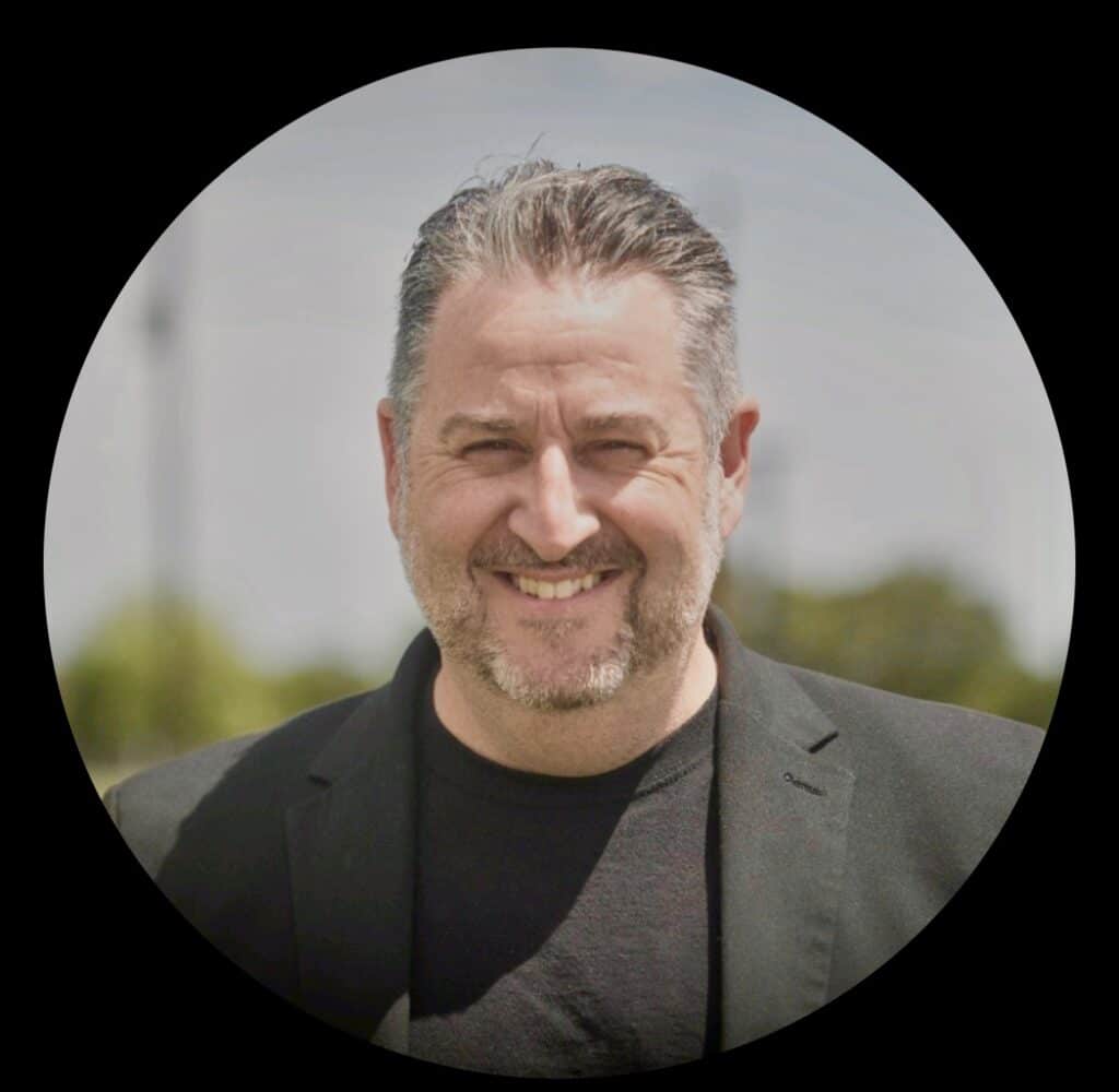 Phil Ostroff Headshot