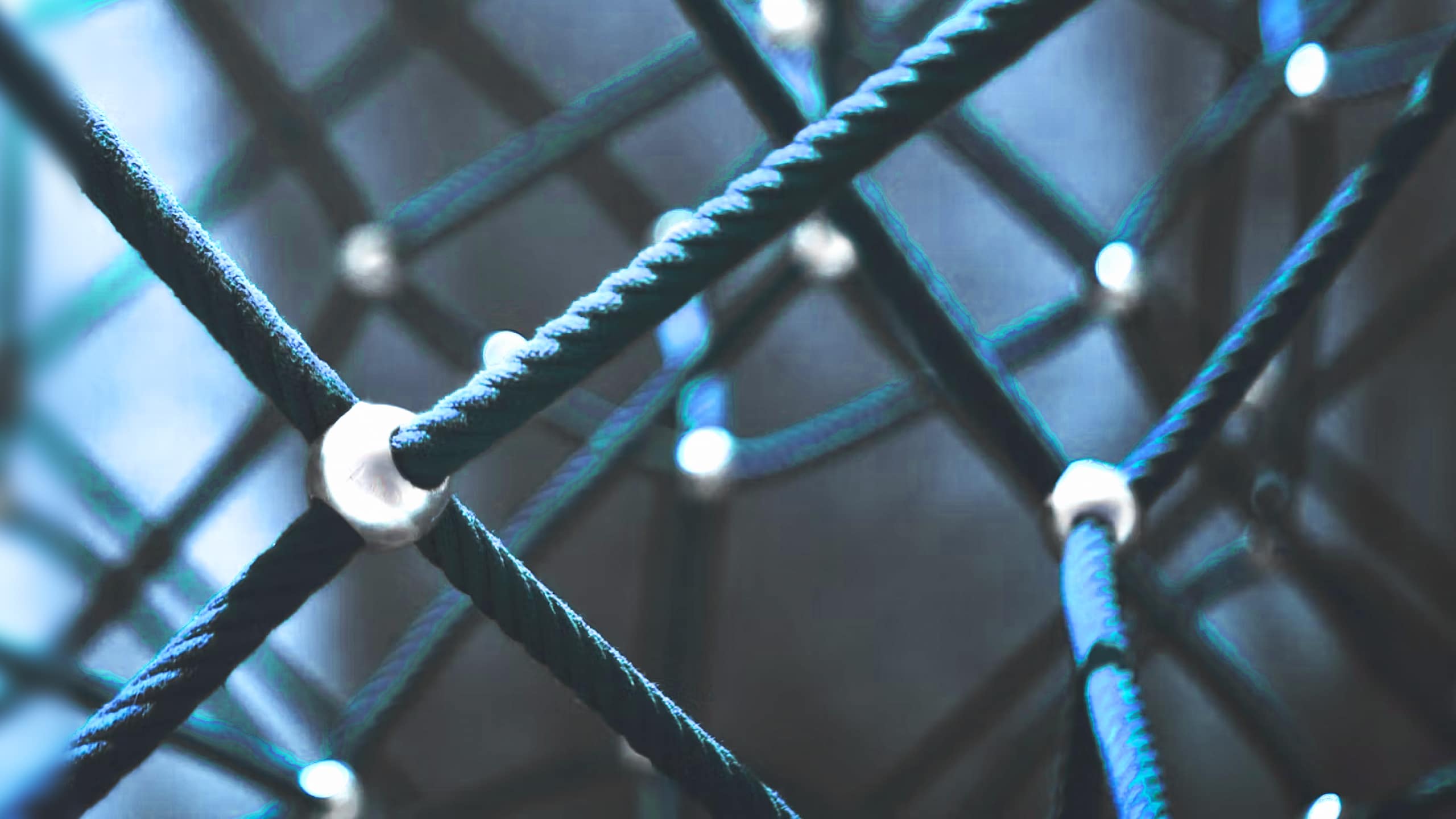 Enterprise Data Hub: Managing Big Data in the Digital Age