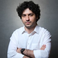 lawrence fernandes headshot