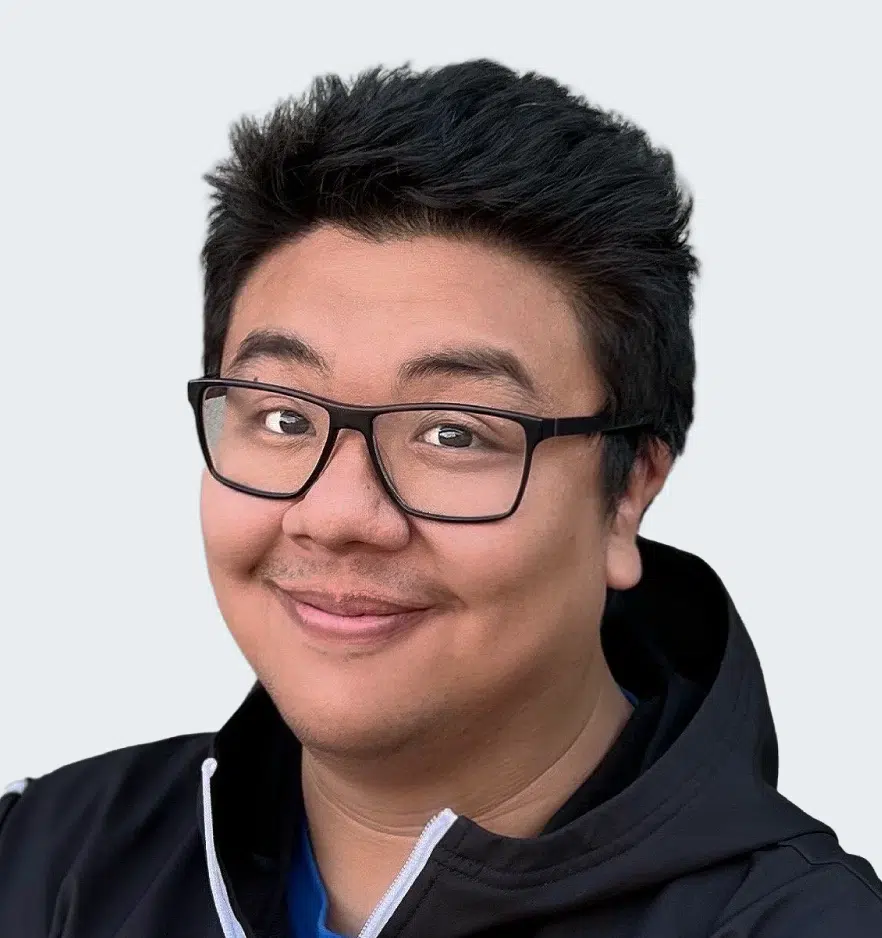 Tiankai Feng headshot