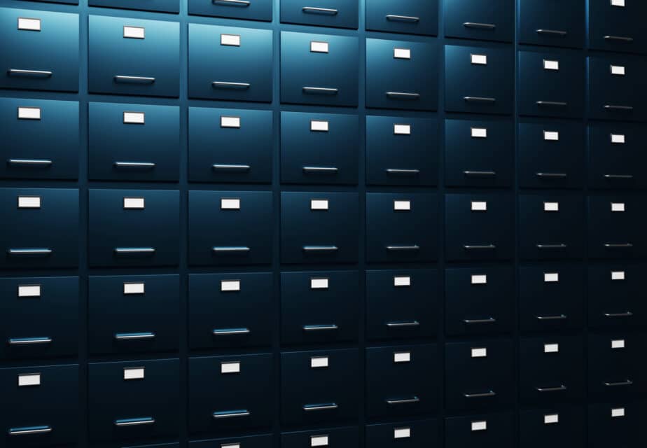 the-definitive-buyers-guide-to-data-catalogs-and-data-observability