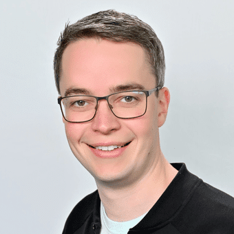 Steffen Kläbe headshot